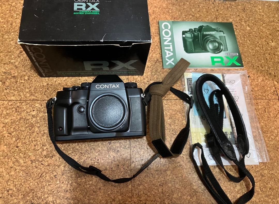 【動作確認済み・美品・返品保証】コンタックスRX 元箱一式・純正ストラップ付き