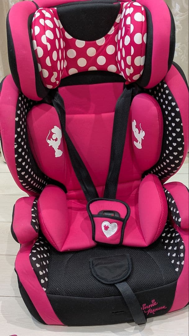 ミニーマウス チャイルドシート 西松屋限定モデル 廃盤