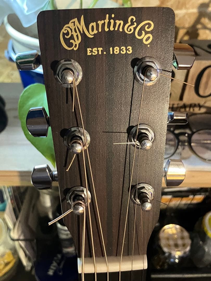 Martin ドレッドノートJrアコースティック 『本日限り値引き』