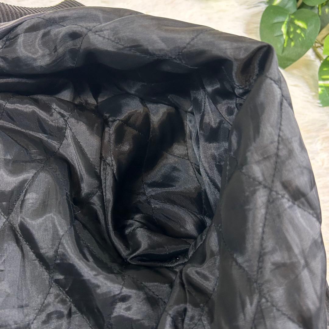 極美品 現行品タグ付きAKM シングルライダース 羊革 S キルティング 袖リブ