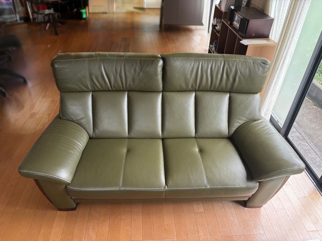 【良品】カリモク2人掛けソファ オリーブグリーン 本革×合成皮革 幅170cm