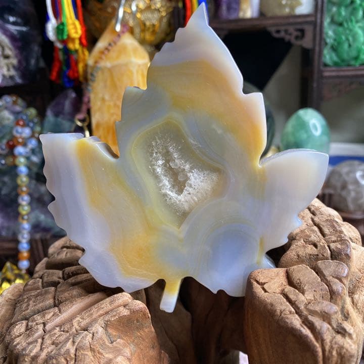 レア物 特大 トレジャー メノウ 玉髓 龍穴結晶 風化紋 紅葉手彫リ！