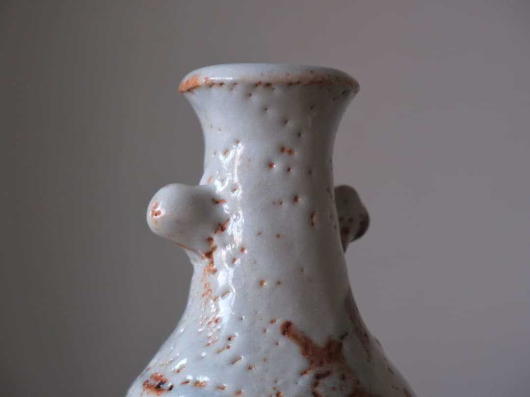 平安桐鳳　仁清　糸巻蓋置と仙山窯　安藤日出武　無形重要文化財　志野花生Q1420