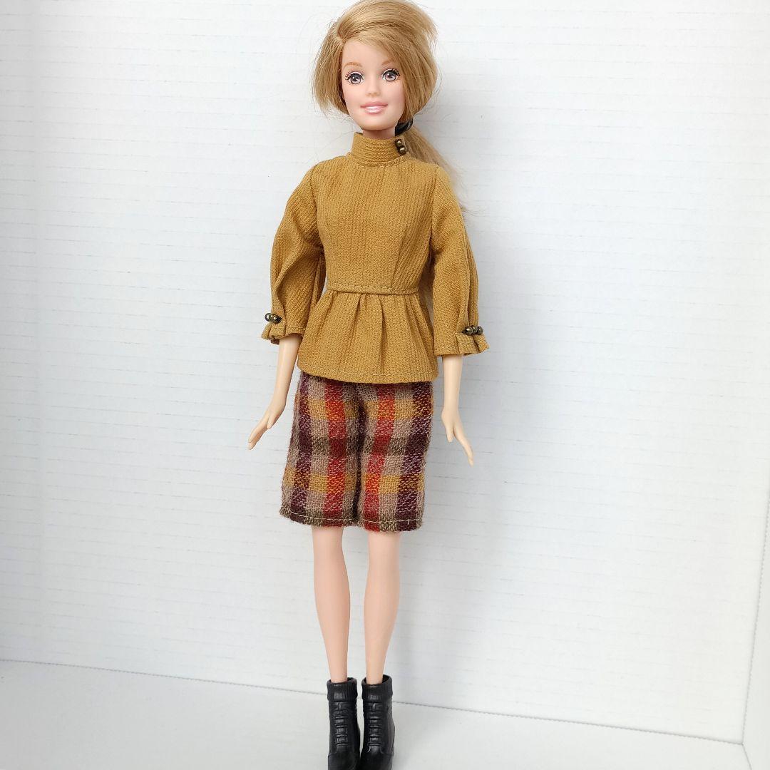 バービー人形size服＊566　アウトフィット　ドール服