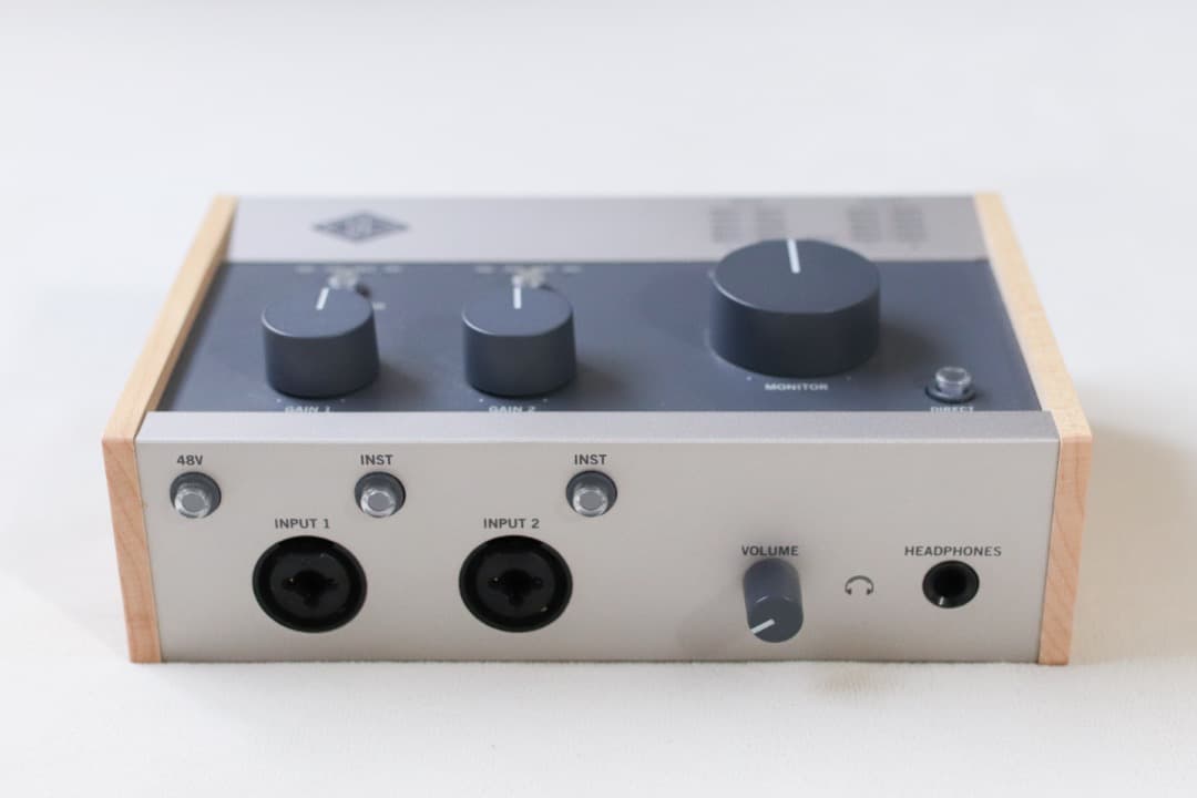 DTM・DAW UNIVERSAL AUDIO VOLT 276