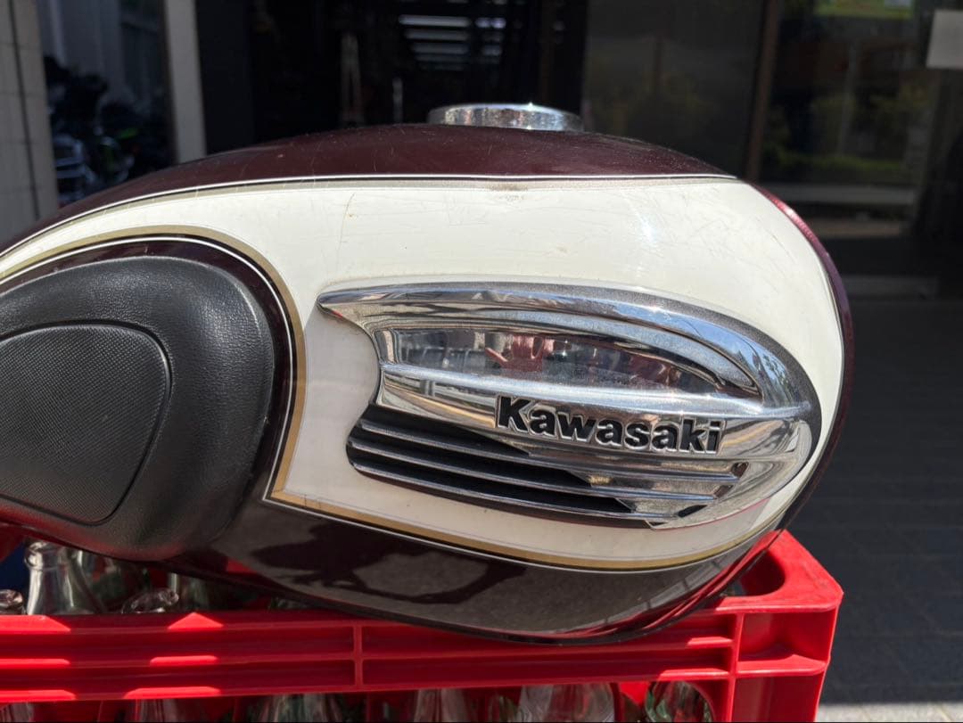 Kawasaki W400 純正タンク