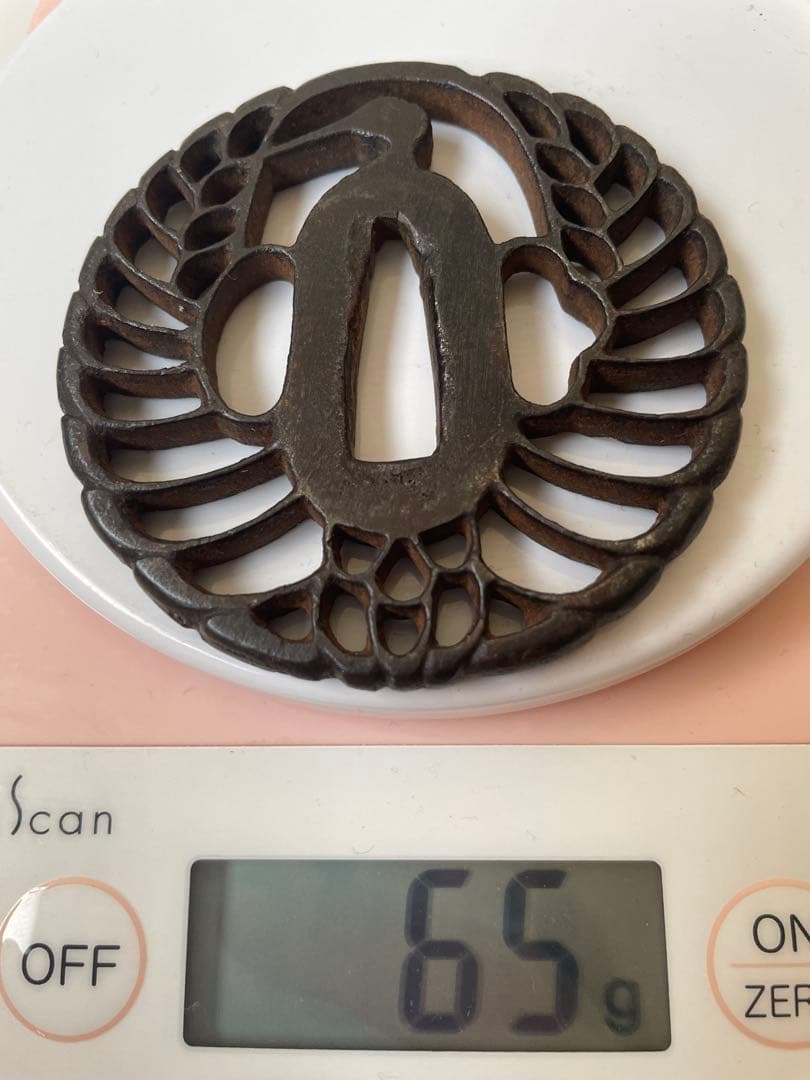 鍔　江戸時代鉄鍔　鶴丸透かし鍔