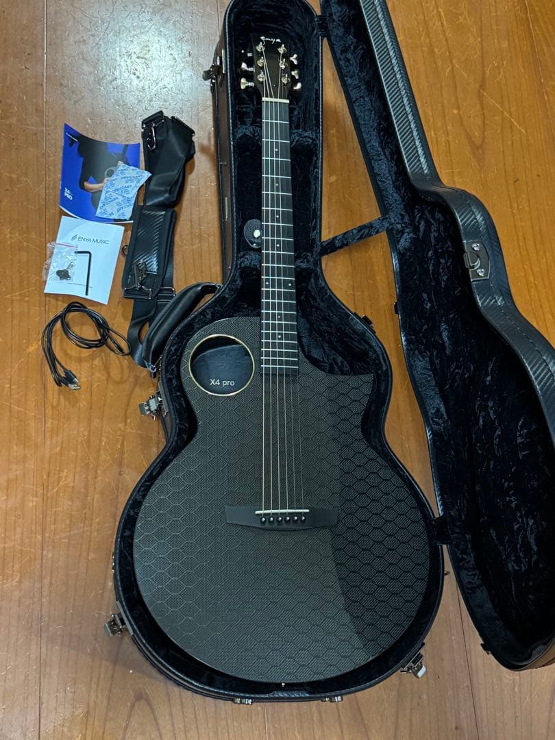 大幅値下げ中‼️ オリジナルハードケース付 ENYA X4 Pro