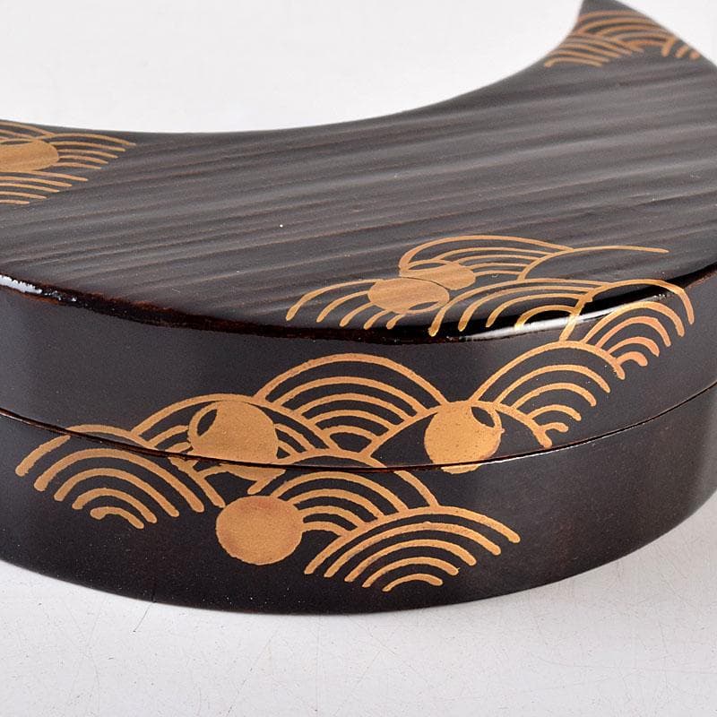 茶道具　道場宗廣作　黒一関塗　惺斉好　青海波壷々　月香合　共箱　Z　8551