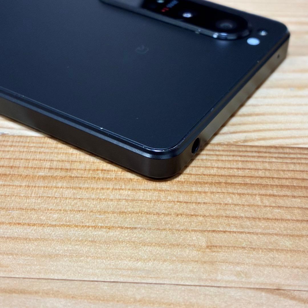 yy28210 Sony Xperia1 ⅳ【使用1年/美品】　SOG06