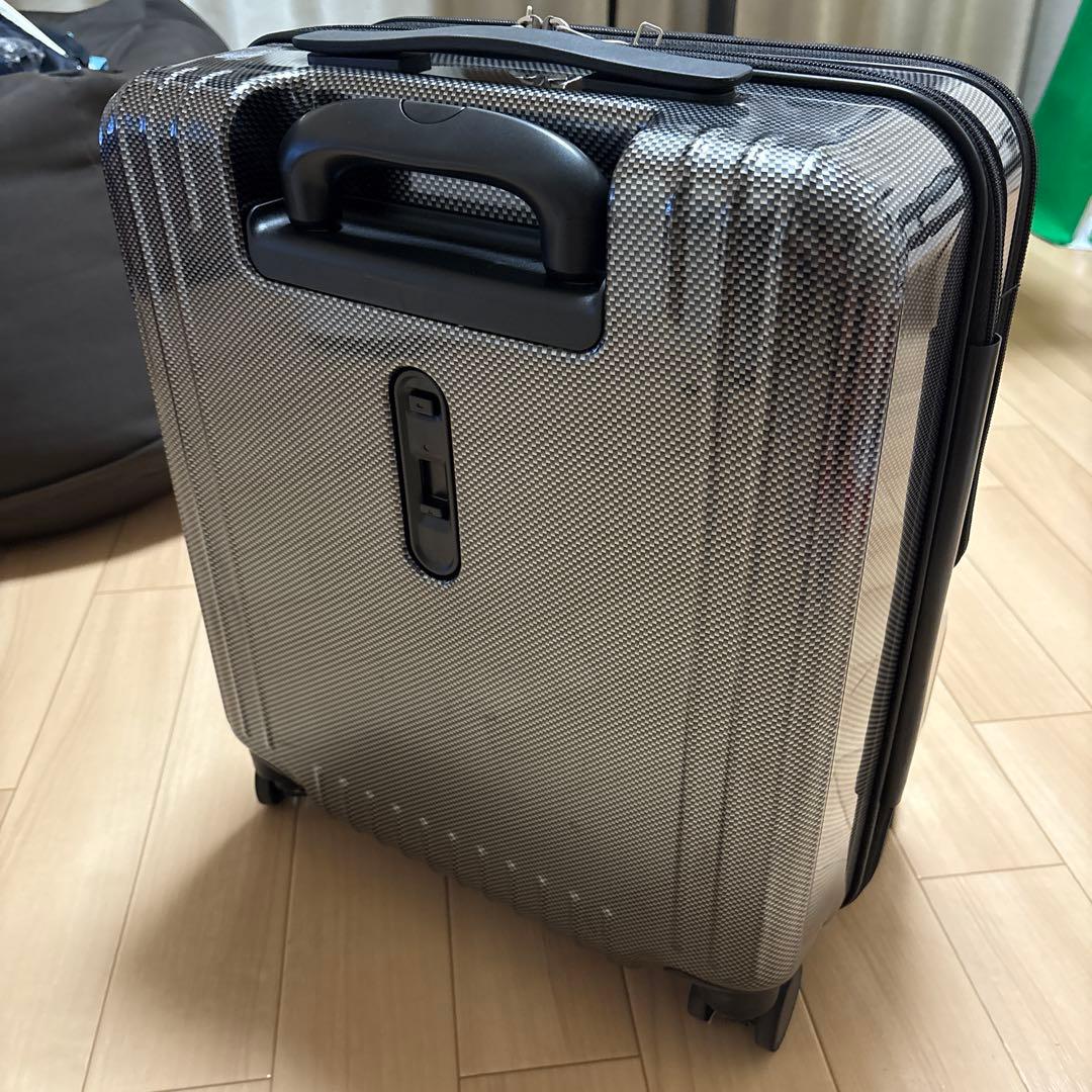 ace キャリーケース 37L 機内持ち込み可