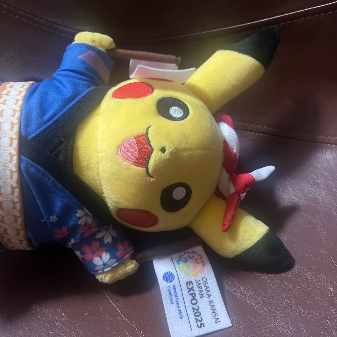 鈴*き様 非売品レア！ポケモンピカチュウぬいぐるみ　ピンバッチ・ファイル関西万博
