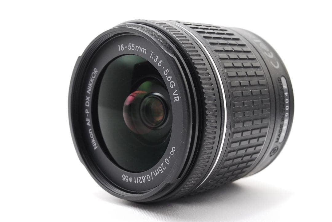 Nikon D5600 ダブルレンズ Wi-Fi搭載　スマホ転送　高画質　軽量