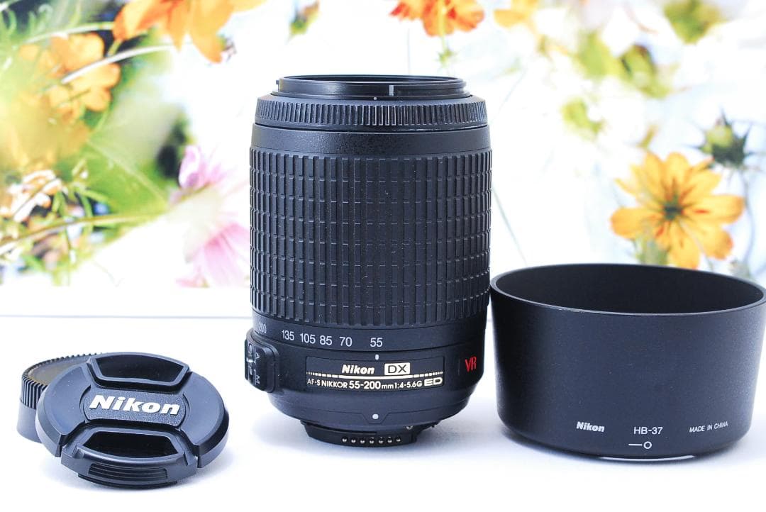 Nikon D5600 ダブルレンズ Wi-Fi搭載　スマホ転送　高画質　軽量