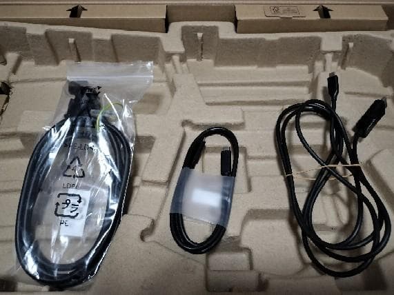 DELL S2722QC 27インチモニター 4K