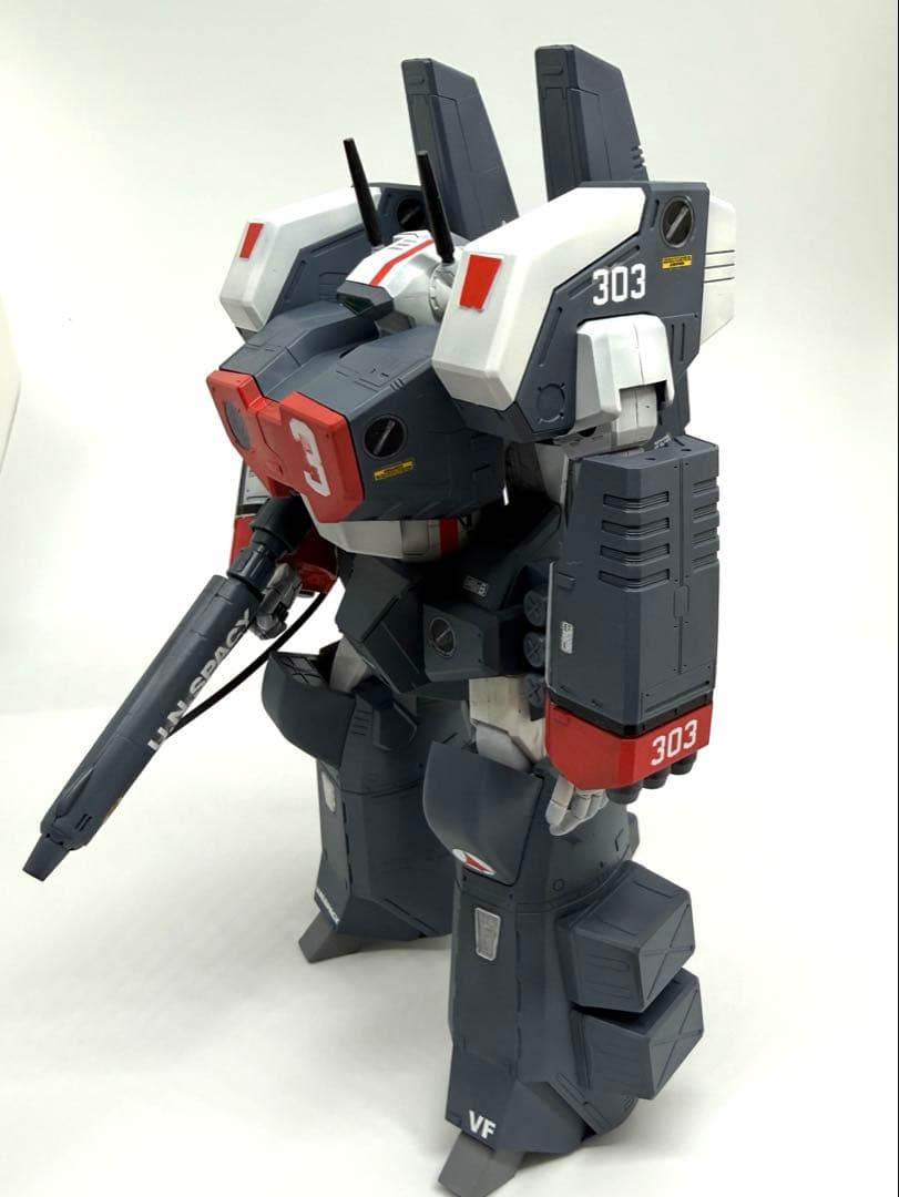 【完成品】ハセガワ 1/72 VF-1J アーマード・バルキリー