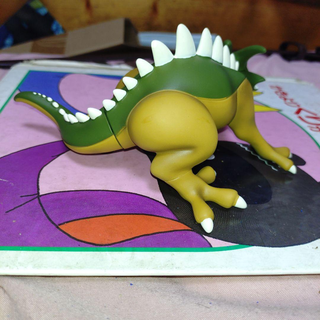 ドラクエ　ソフビモンスター　さまようよろい　ドラゴン　カンダタこぶん フィギュア