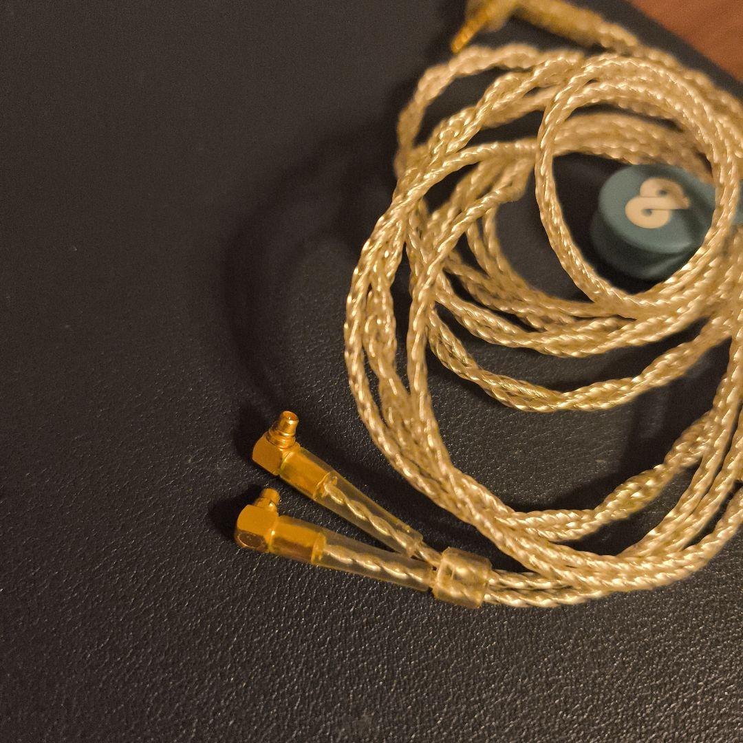 final 2.5mm シルバーコート MMCX ケーブル　F7200用