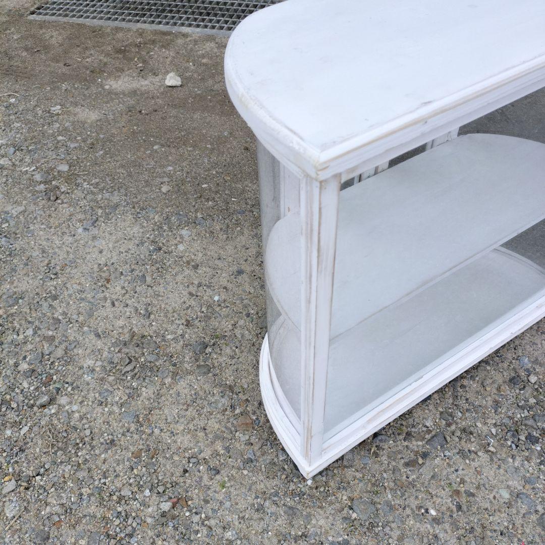 ホワイト円形ガラスキャビネット