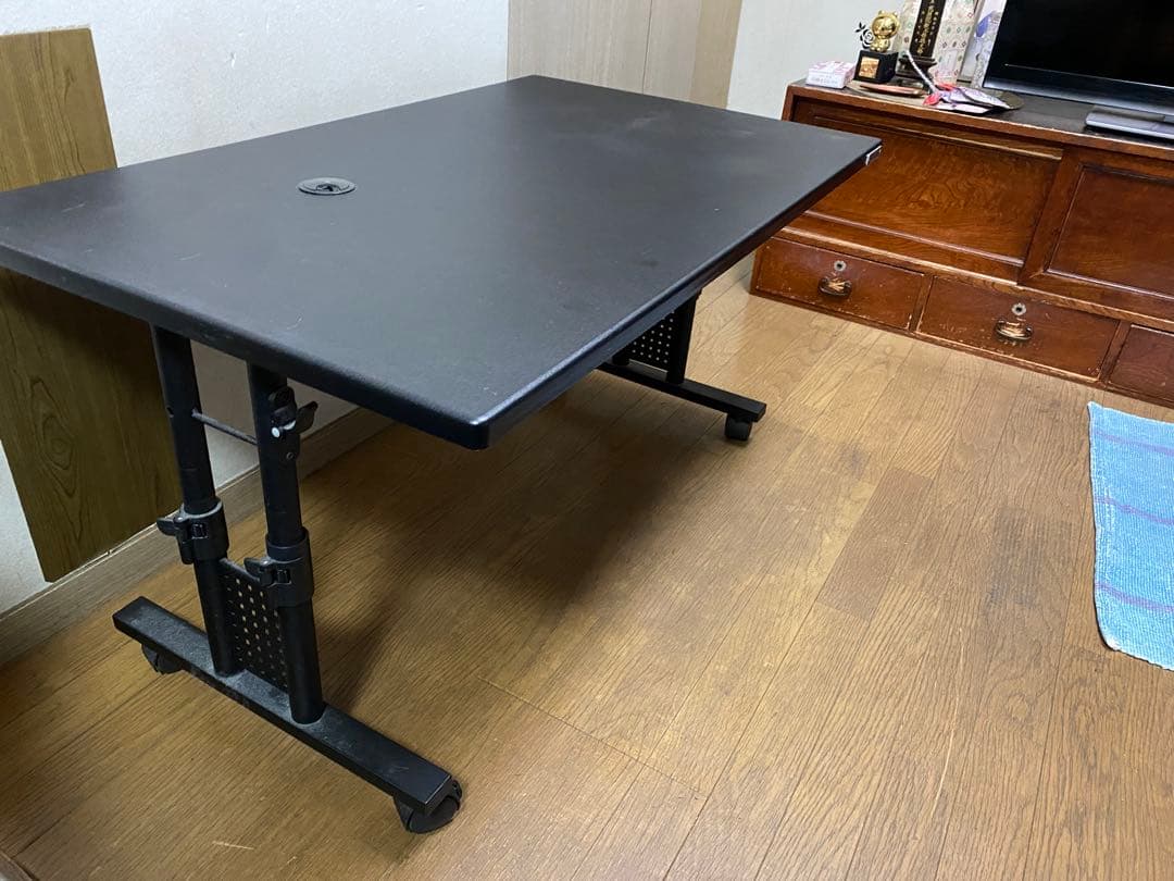 Bauhutte (バウヒュッテ) 昇降式ローデスク ゲーミングデスク