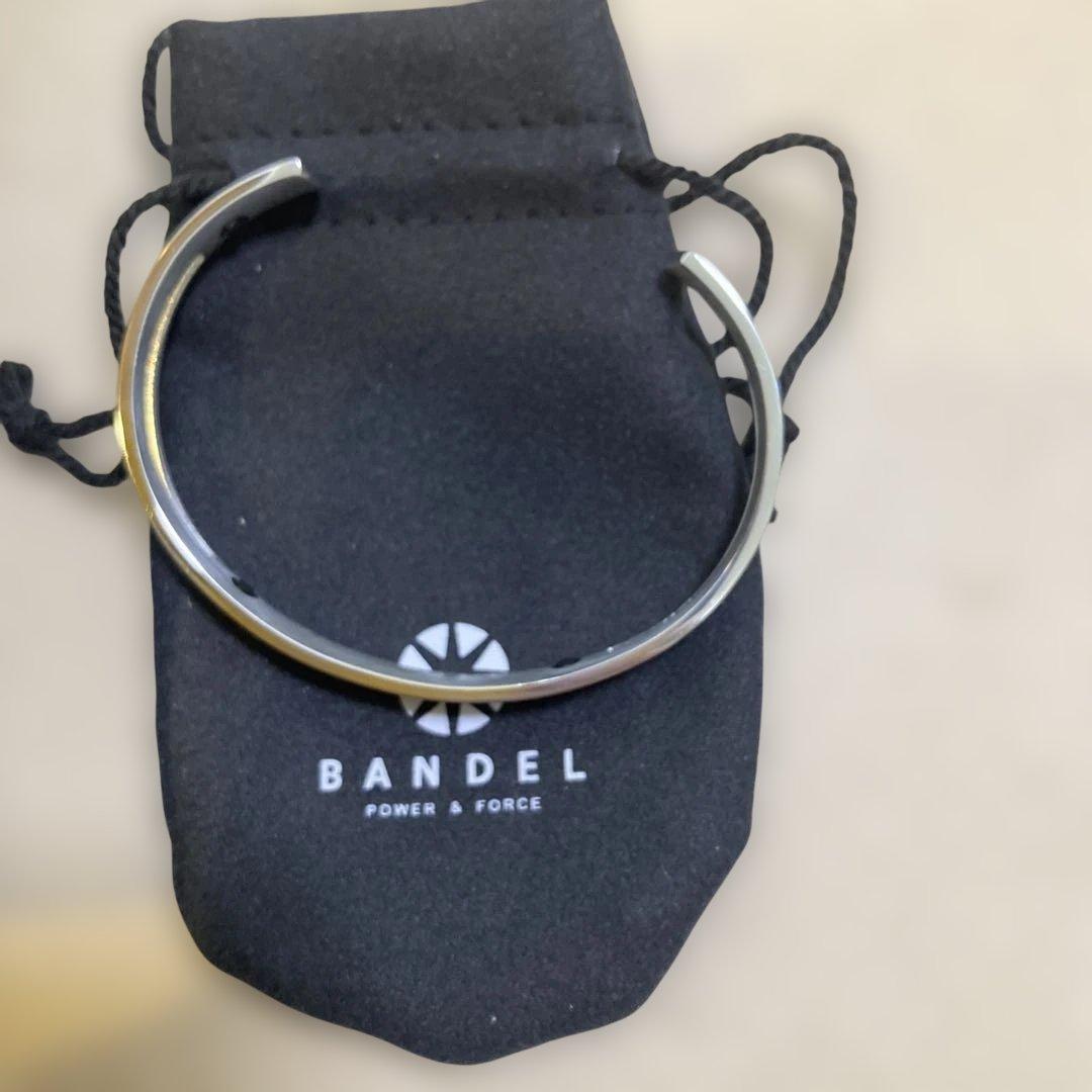 【新品未使用】BANDEL バングル シルバー L/LL 専用ポーチ・箱付き