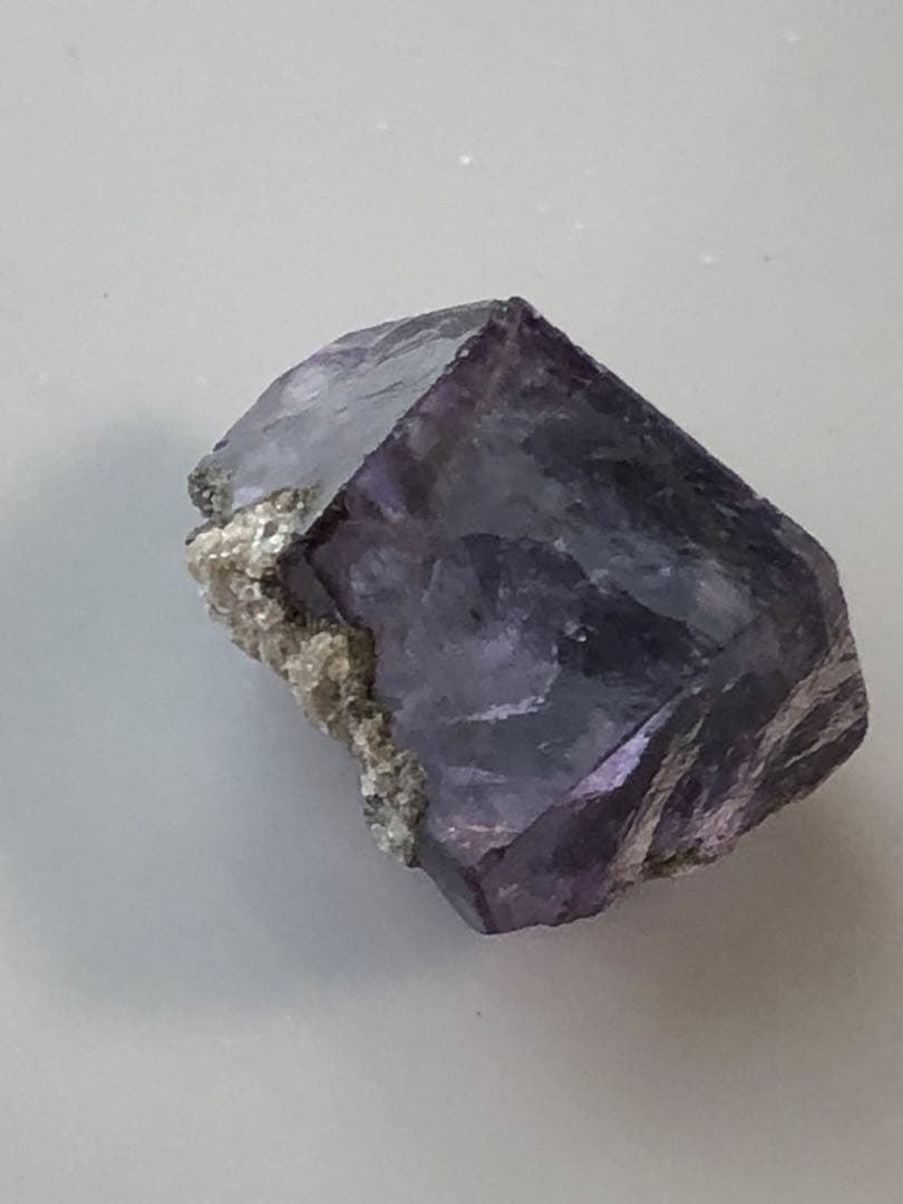 ヤオガンシャン産 中国　蛍石　原石　フローライト鉱物