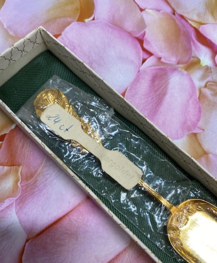 ヒルデスハイムローズ　シュガースプーン　ドイツ　ANTIKO社製　25イ128