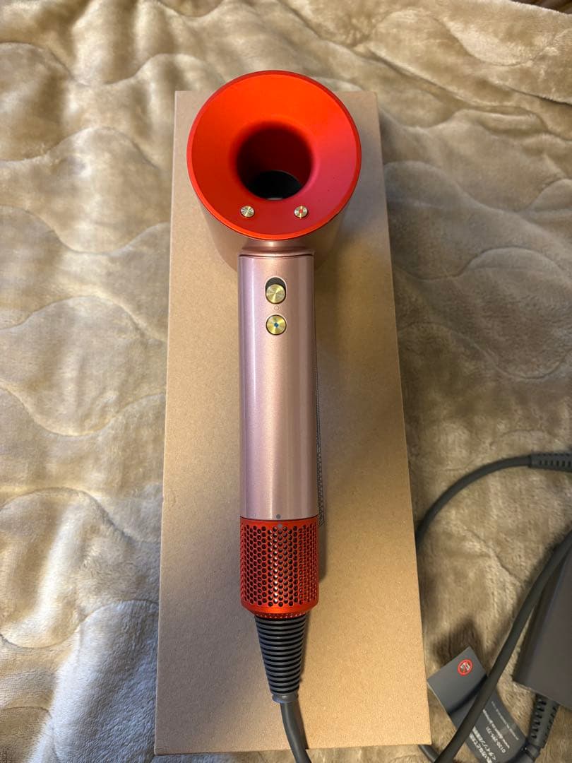 夢*子様 ダイソン　HD08 ヘアドライヤー