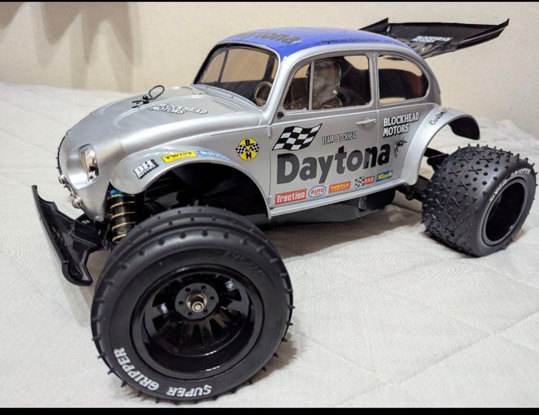 ブリッツァービートル　タイヤ2種あり　フルセット　バッテリー付き