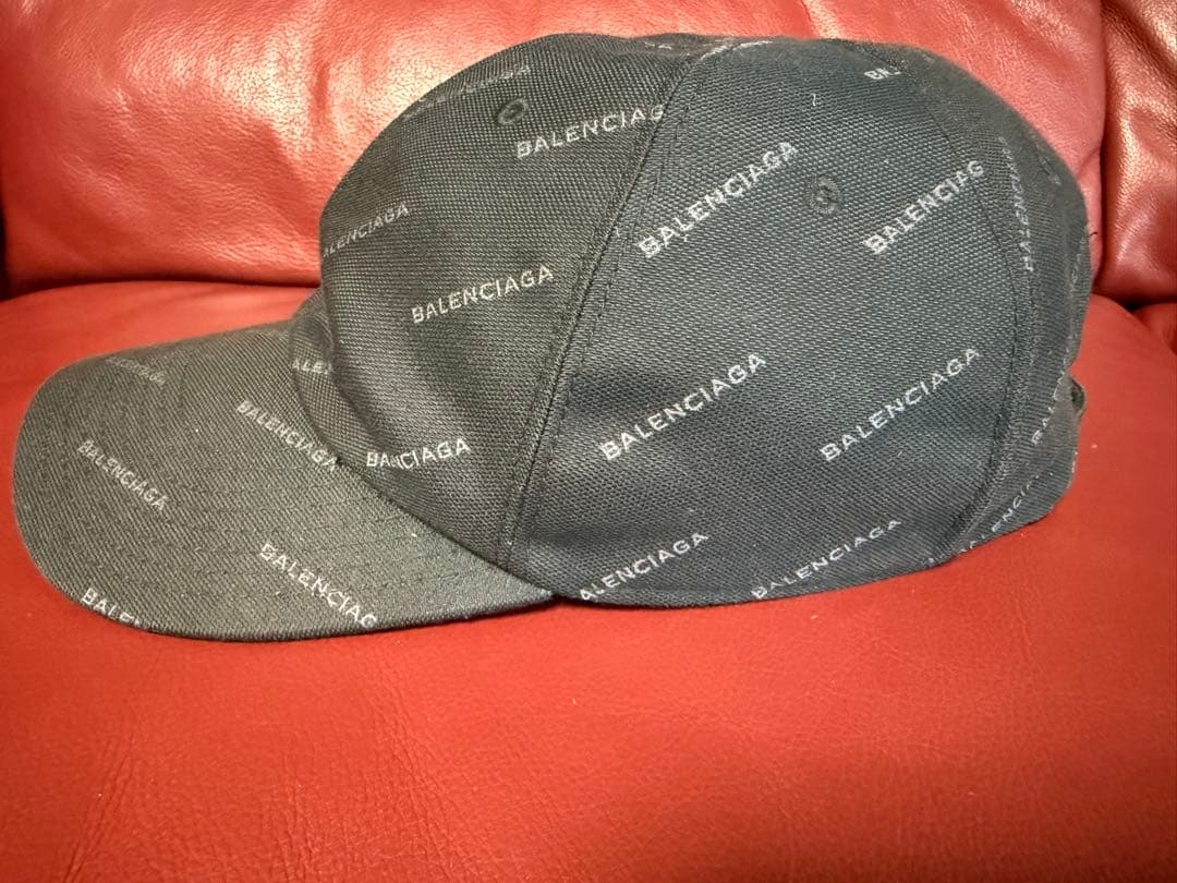 BALENCIAGA 総柄ロゴ キャップ 黒 L59 正規品 鑑定可