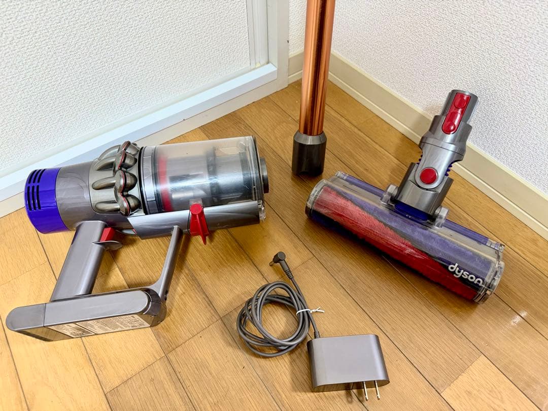 【美品】Dyson ダイソン Cyclone V10 SV12 分解清掃済
