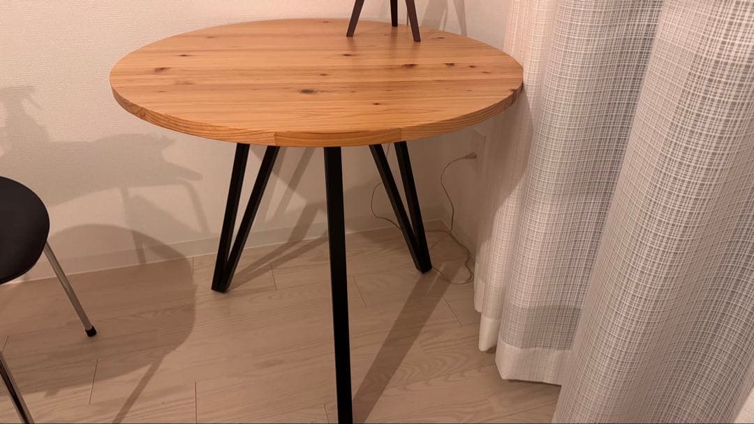 THE CAFE TABLE Black Steel トライアングル 3pin