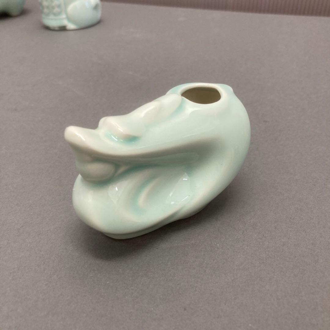 骨董品　青磁　干支　爪楊枝入れ　S128ET