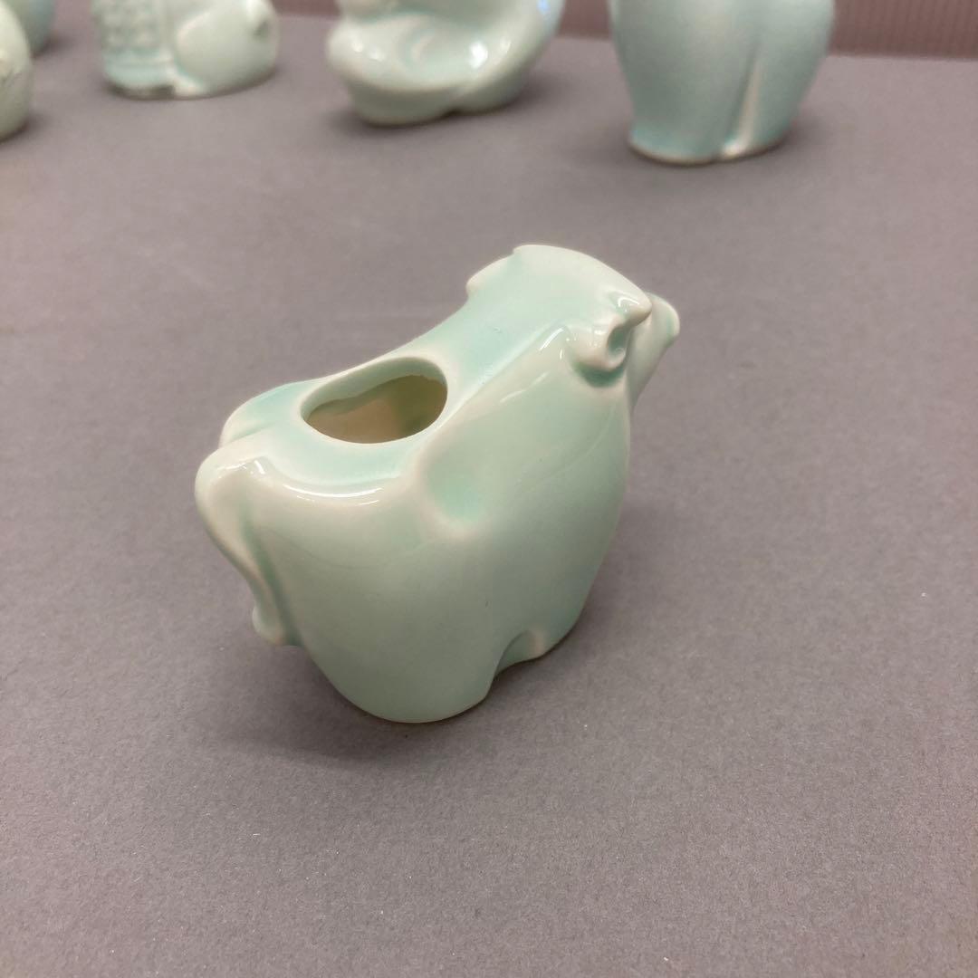 骨董品　青磁　干支　爪楊枝入れ　S128ET