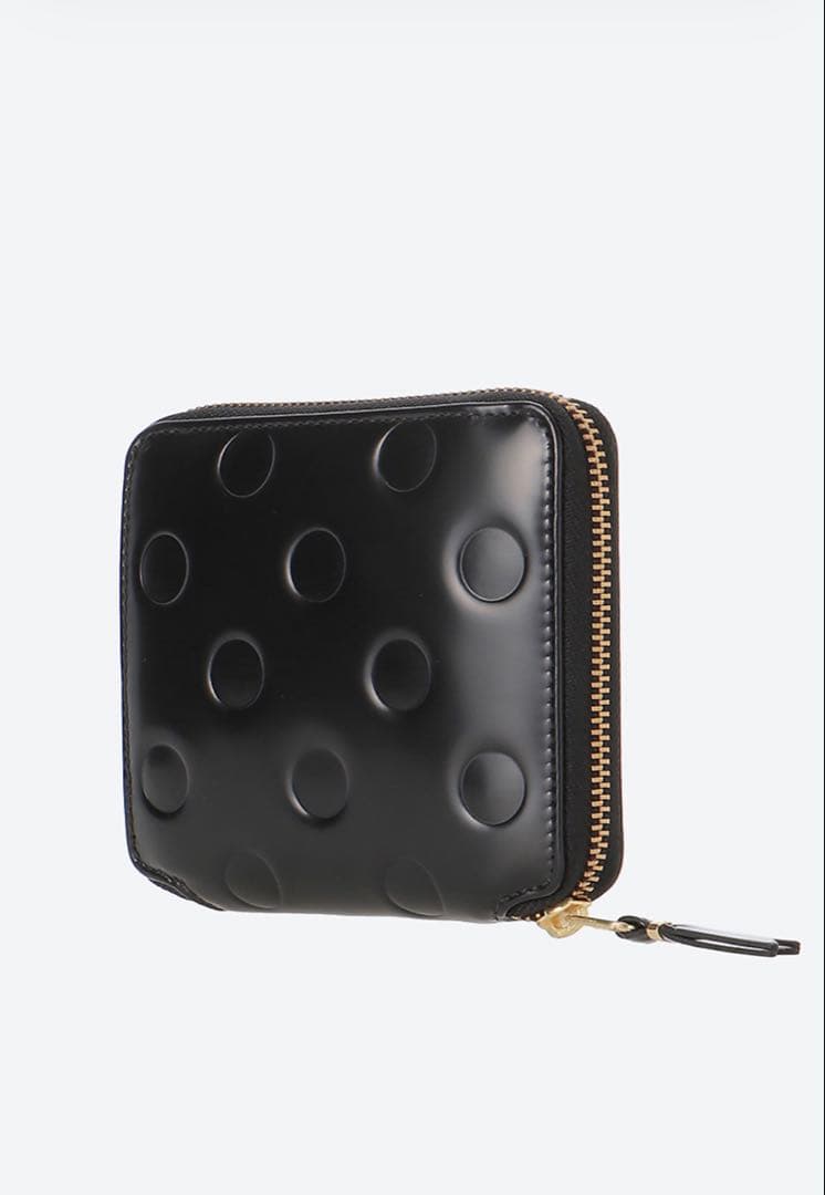 【極美品】Wallet COMME des GARCONSドットエンボス二つ折り