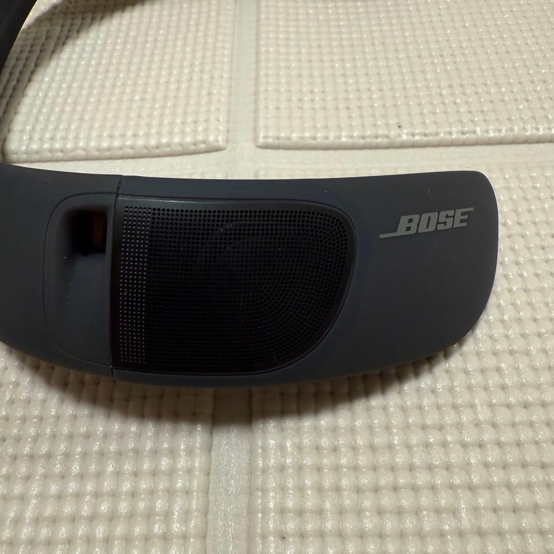 Boseネックスピーカー（即購入OKです）