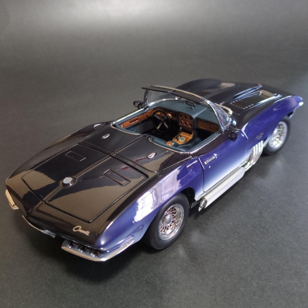 UTモデル　シボレー·コルベット　マコシャーク