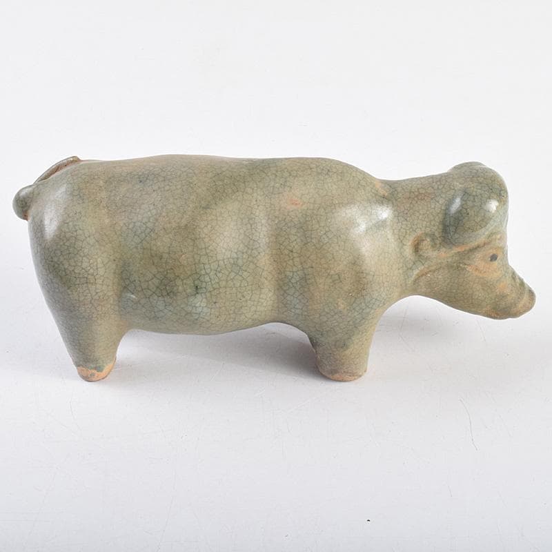 中国　龍泉窯　青磁　神獣　牛　置物　C　R9319