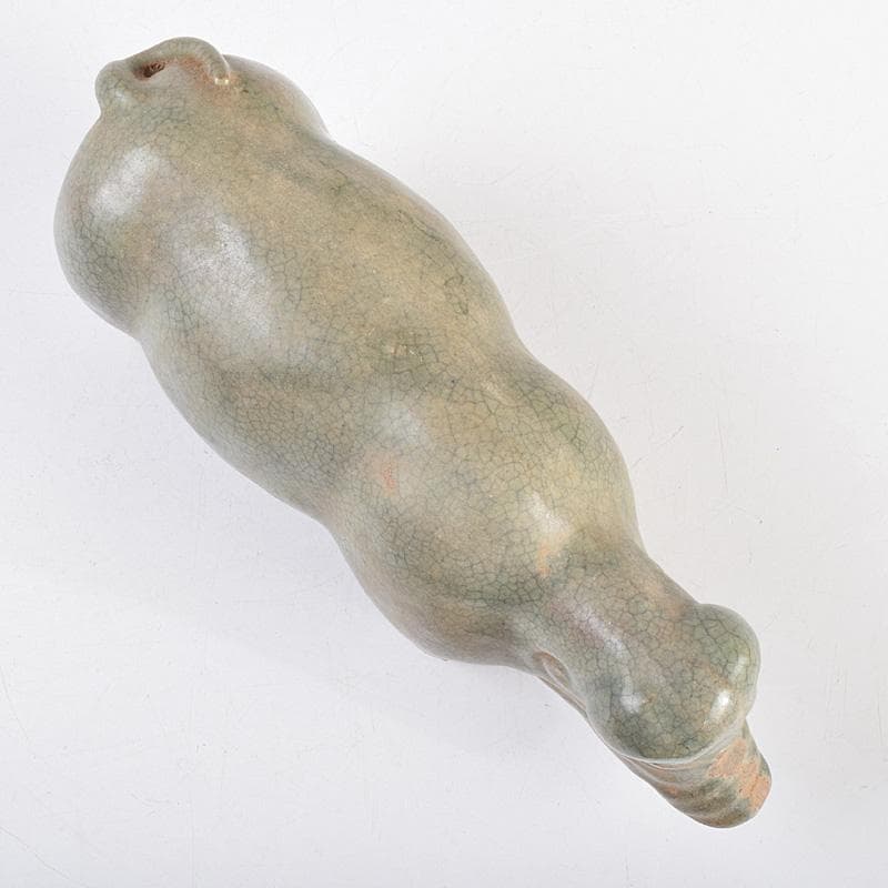 中国　龍泉窯　青磁　神獣　牛　置物　C　R9319