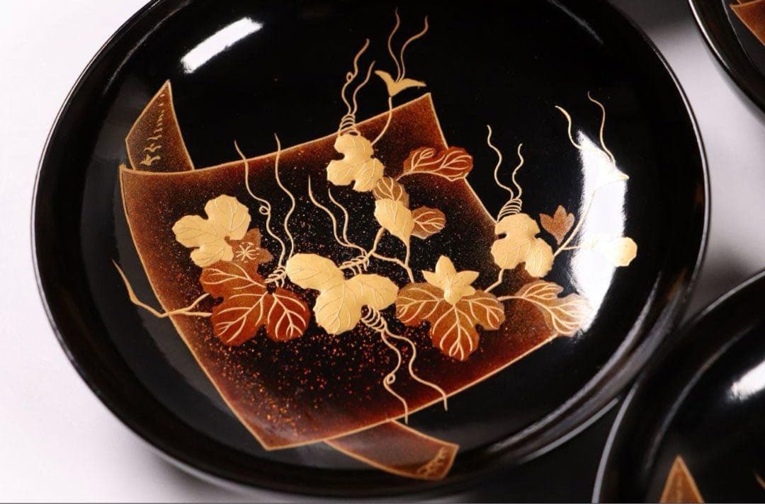 輪島塗 蔦金蒔絵 梨地 黒塗椀 五客 木製漆器 / 伝統工芸品 漆芸