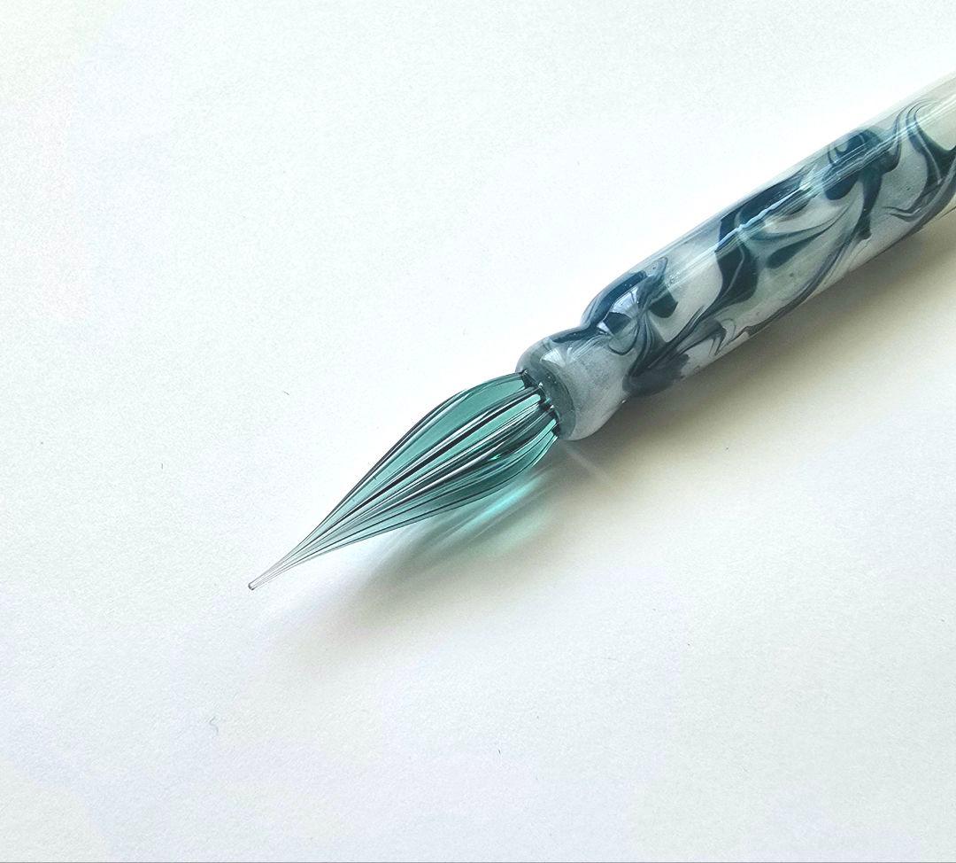 み*み様 ガラスペン ひとつ房 流水納戸色