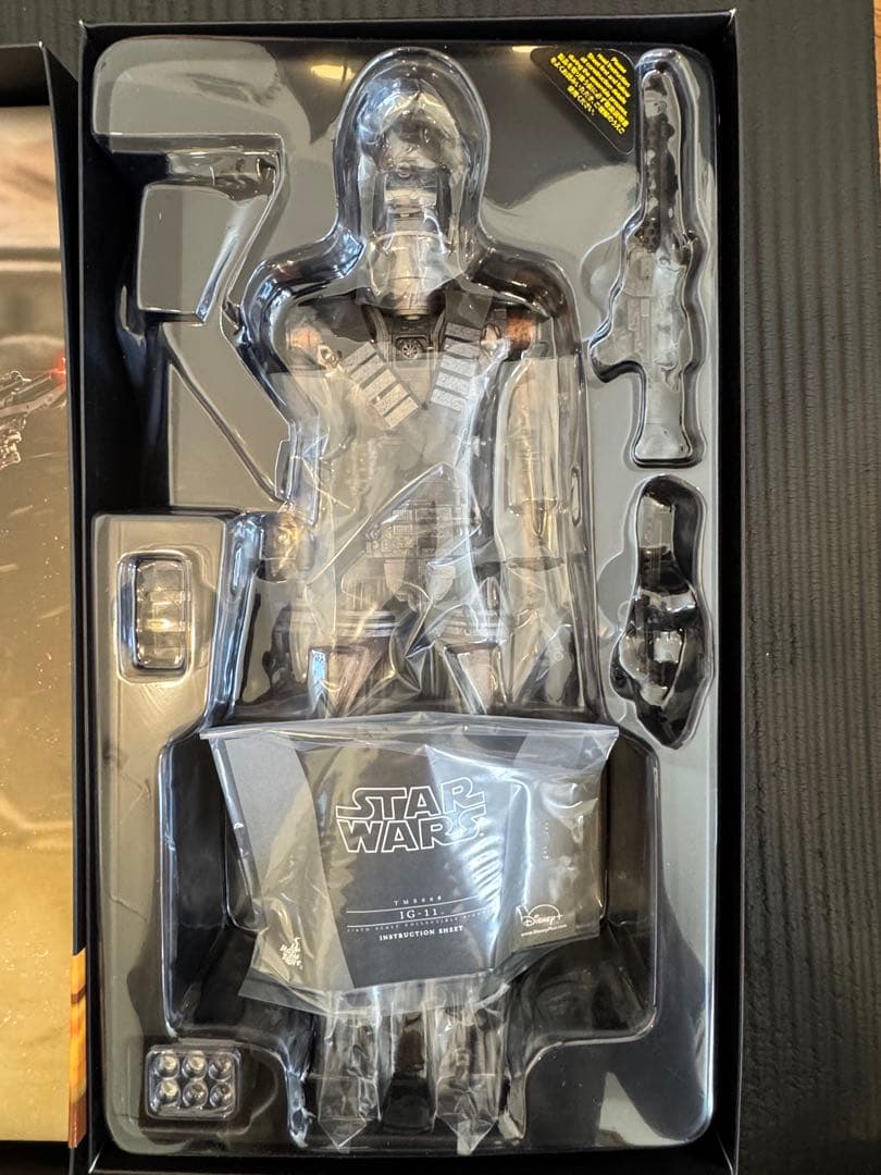 ホットトイズ スターウォーズ IG-11 マンダロリアン Hot Toys
