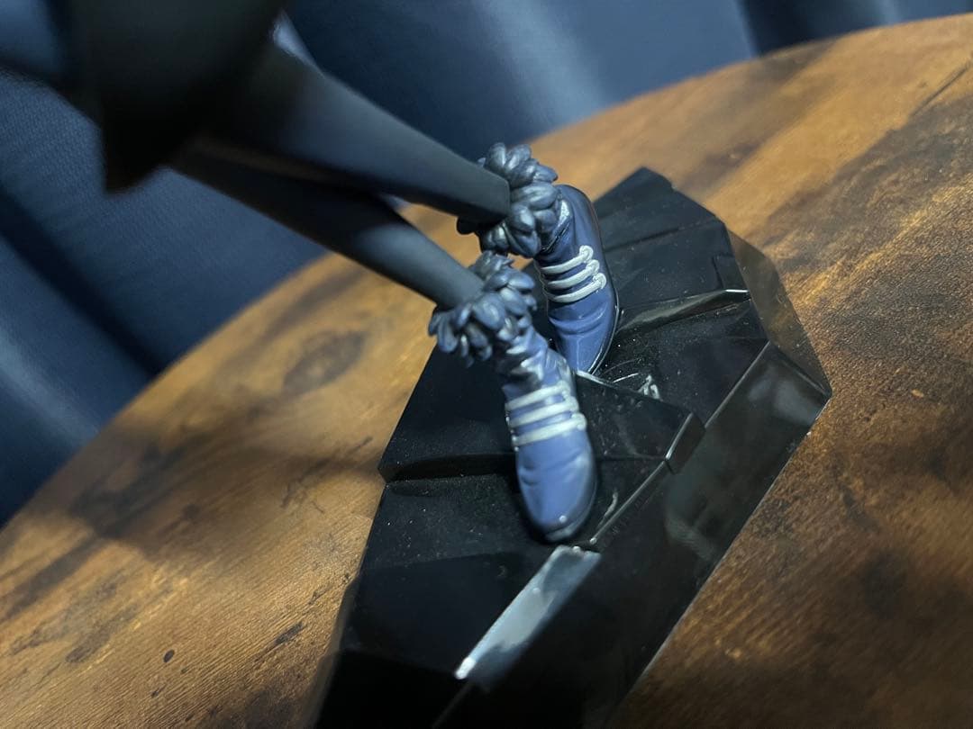 ado×oda アートビジュアルフィギュア