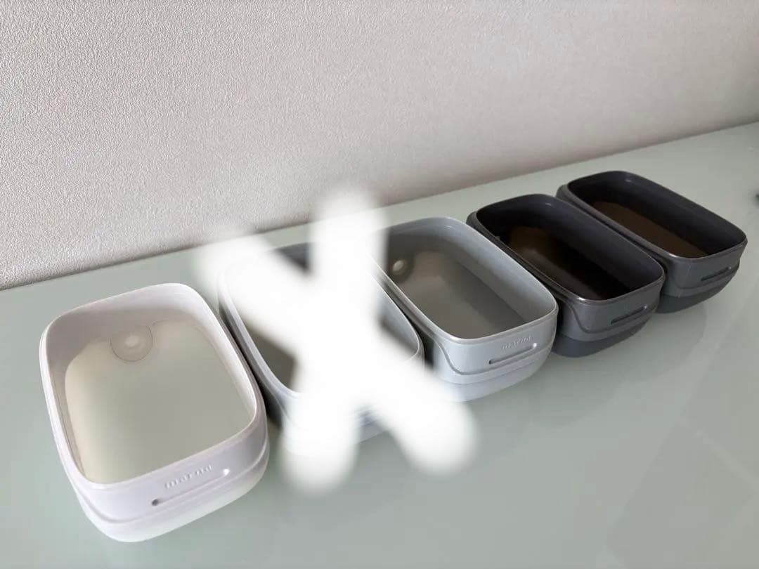 【marna】 マグネットディスペンサー　4つ⭐︎個別発送対応中⭐︎