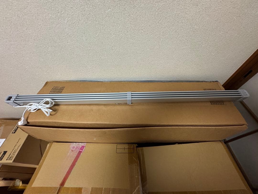 ほぼ未使用 ナカガワ工業 マルチヒーター 窓下ヒーター ZZ-NM1200