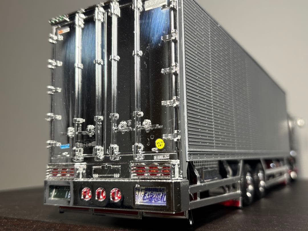 1/32 アオシマデコトラ　ヘビーフレイト　日野プロフィア　完成品