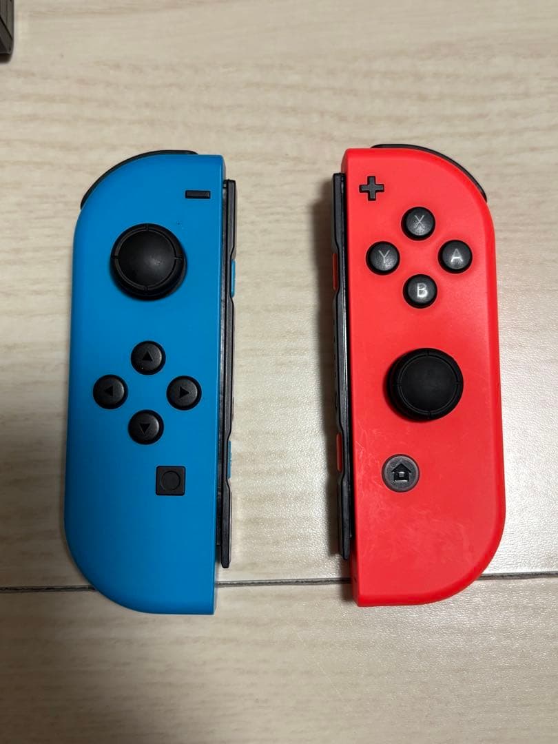 Nintendo Switch 本体 ネオンブルー/レッド　箱あり