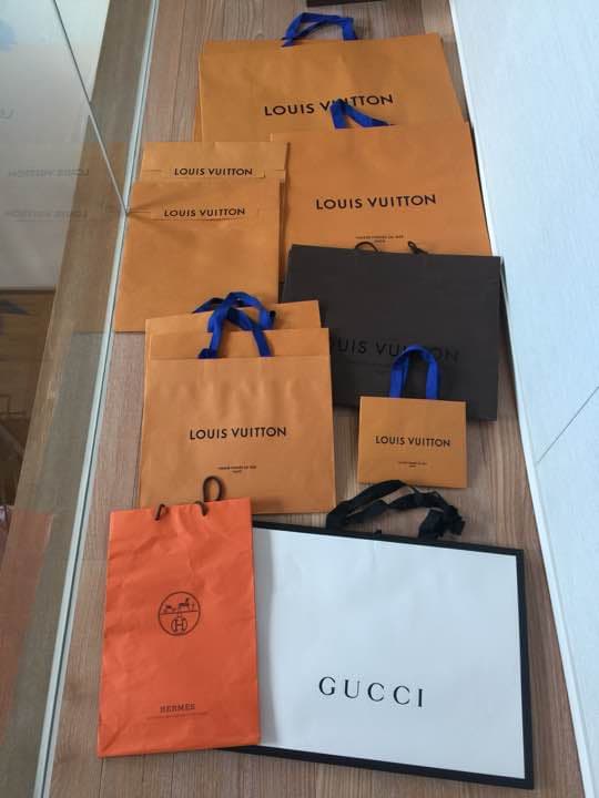 【まとめて大売出し】ルイヴィトン12袋、エルメス1袋、グッチ1袋