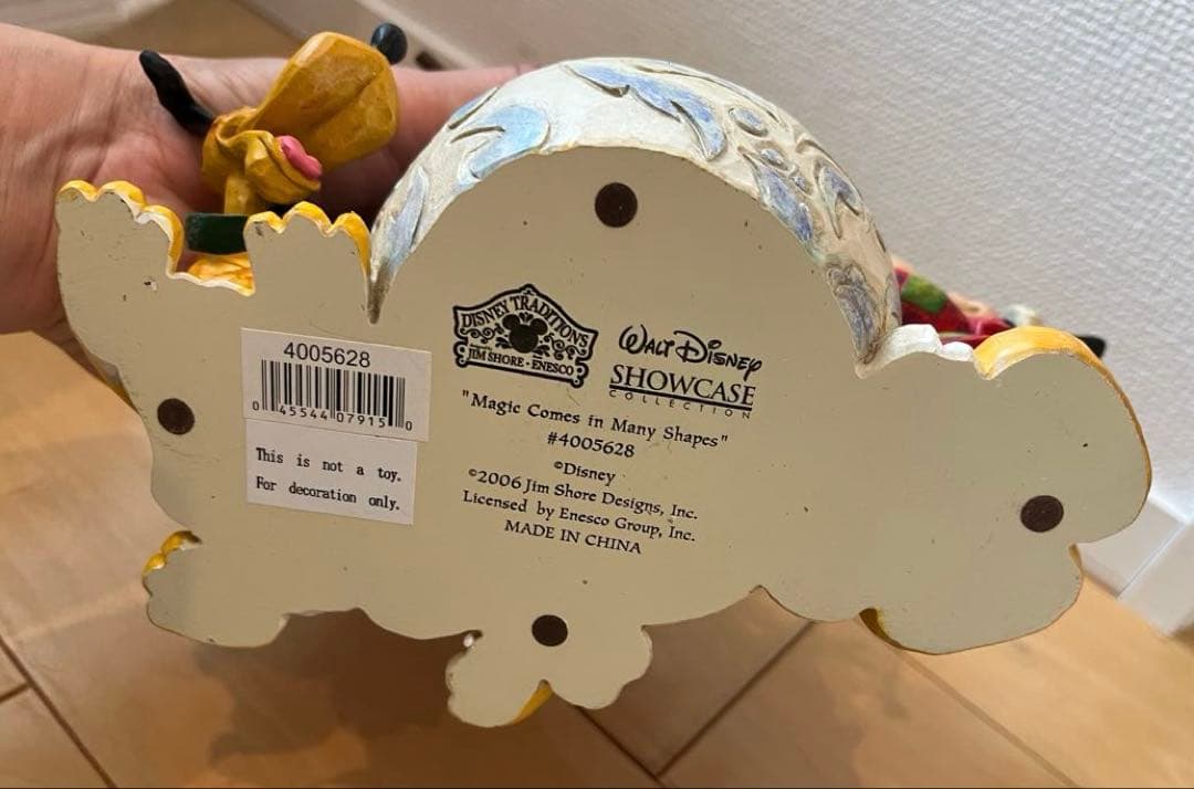 ミッキーマウスと愉快な仲間たちのミッキーman（スノーマン）雪だるま作り