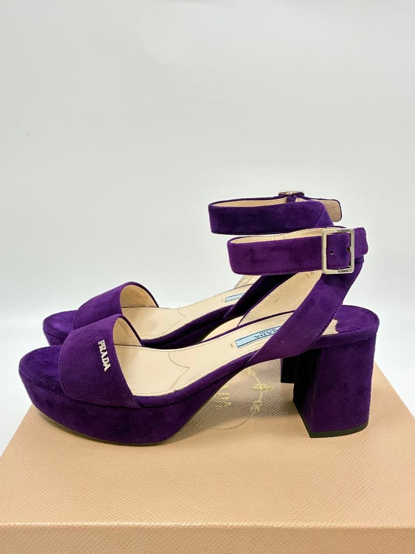 箱つき美品✨PRADA スウェードサンダルロゴ　チャンキーヒール　36 パープル